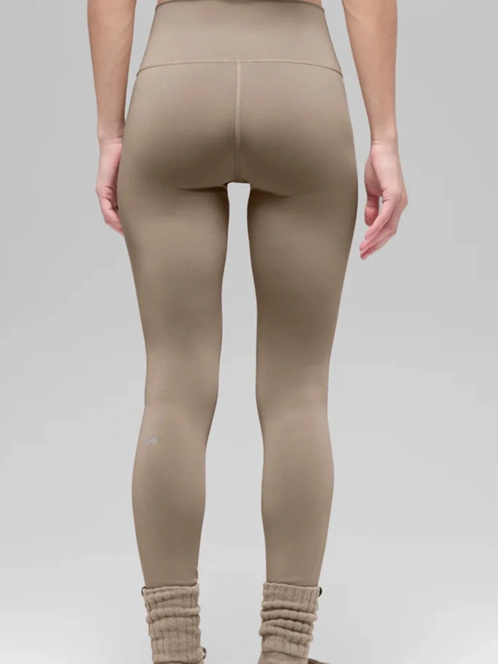 Alo Yoga Airlift High Waist Leggings 7/8 Gravel Beige Sz M 8-10 W5766R - Picture 3 of 9
